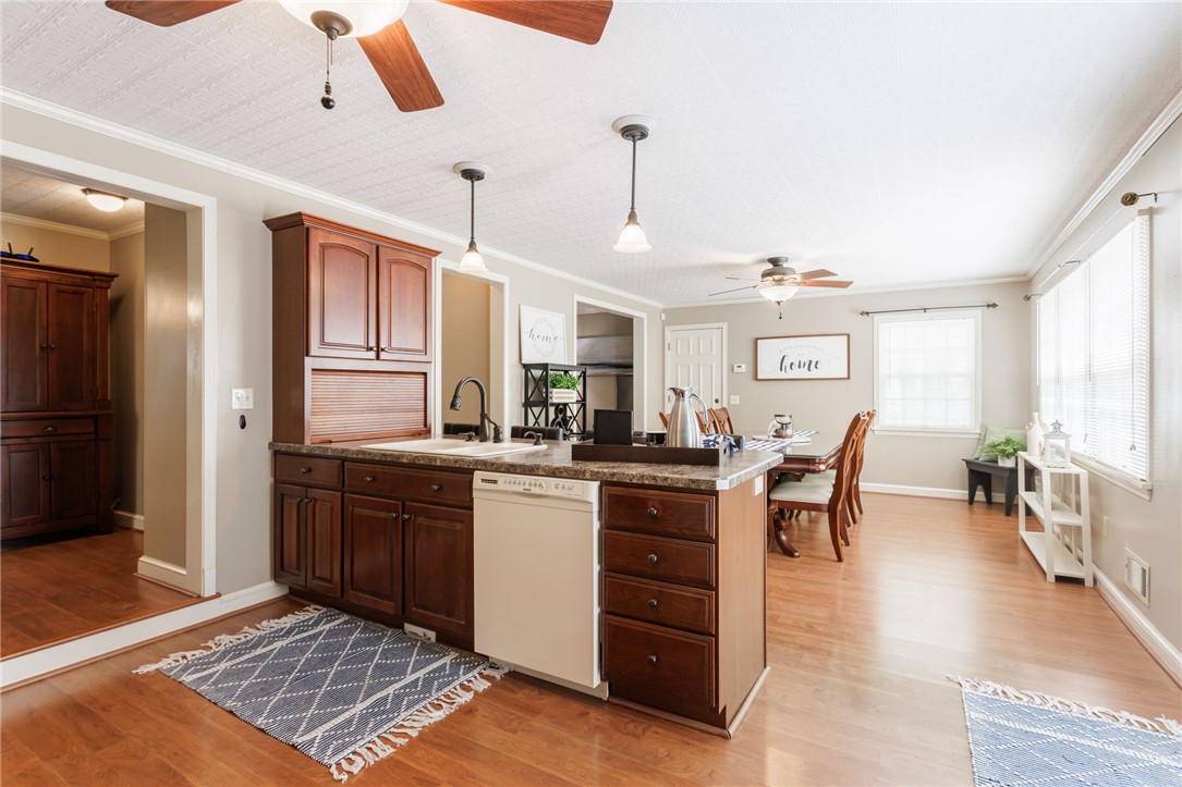 48 Wisner Road, Irondequoit, New York image 22
