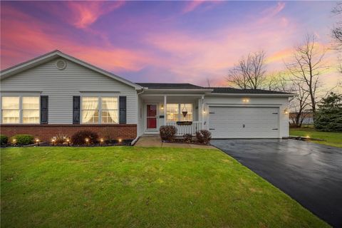 Condo For Sale - 27 Kirkdale Circle<br/> Monroe County, Greece, NY 14612