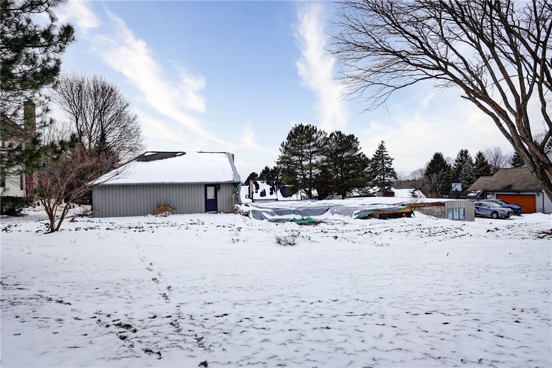 33 Sutton Point, Pittsford, New York image 6