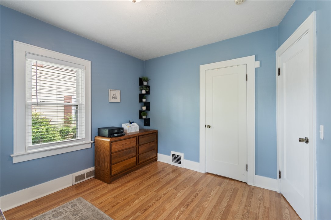 188 Pemberton Road, Irondequoit, New York image 17