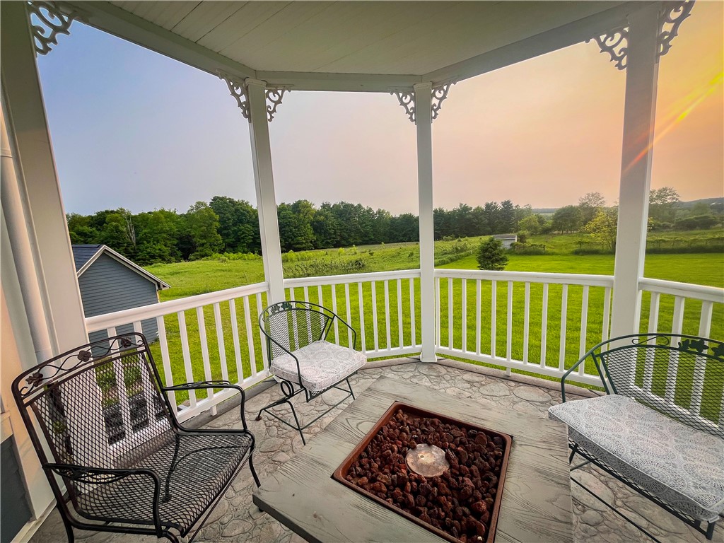 213 Pleasant Valley Road