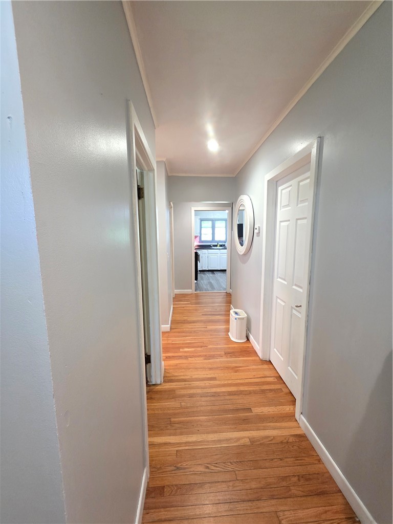 187 W 4th Street
