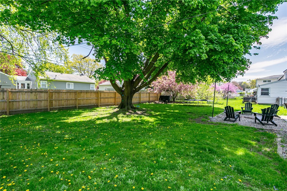 74 Sunflower Drive, Irondequoit, New York image 8