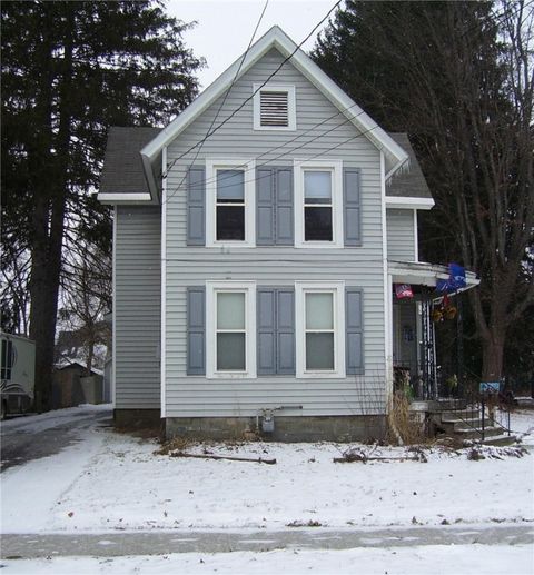 Photo of 25 Division Street, Norwich, NY 13815 (MLS # R1618702)
