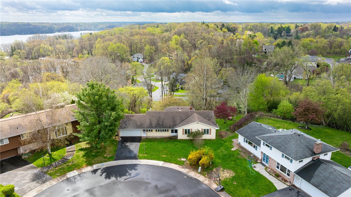 23 Eagle Rock Drive, Irondequoit, New York image 5