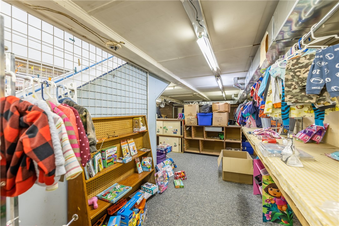 12019 E Main Street, Wolcott, New York image 17