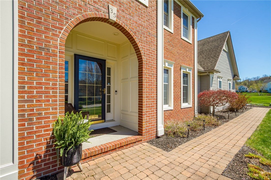 35 Wren Field Lane