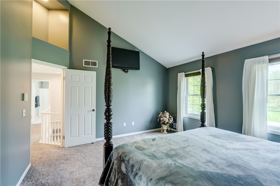 1001 Hickory Hollow Holw, Webster, New York image 23