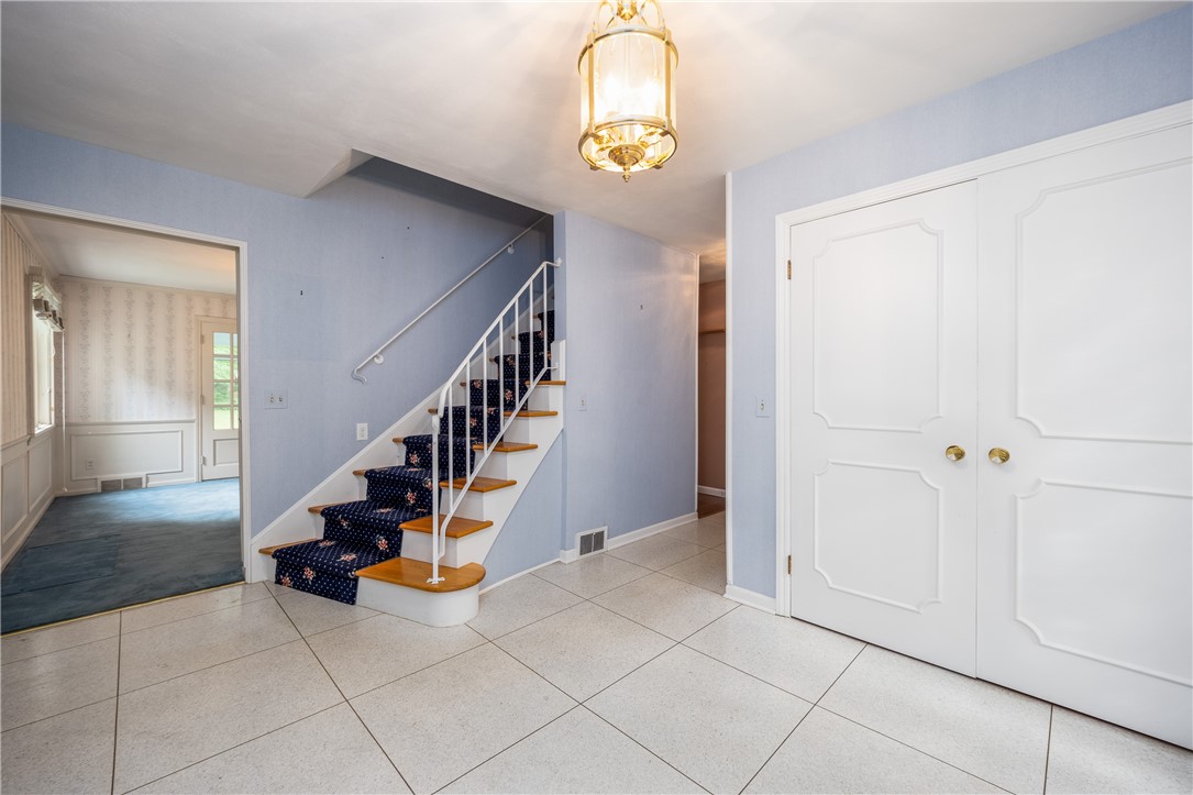 Search Properties 2 8 cranswick lane