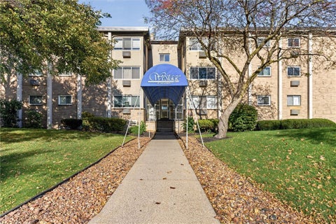 Photo of 813 Westage At The Hbr, Irondequoit, NY 14617 (MLS # R1723784)