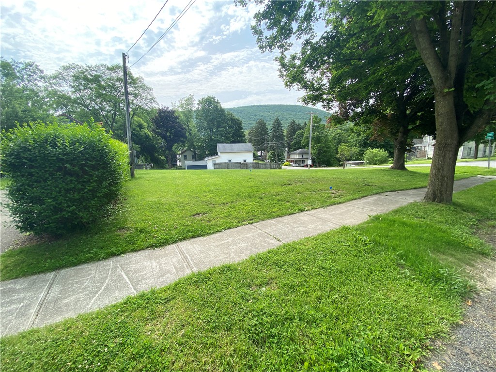 9 Elizabeth Street, Naples, New York image 3