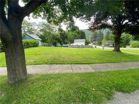 9 Elizabeth Street Naples NY 14512