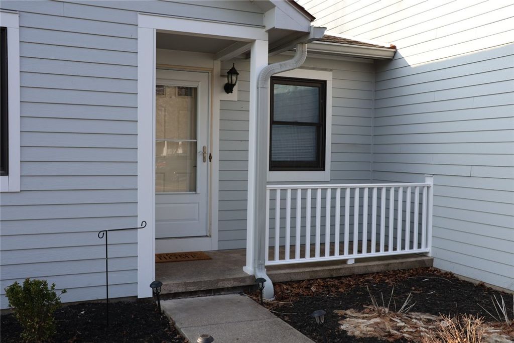 Photo of 10 Brimley Manor Mnr, Greece, NY 14612 (MLS # R1665925)