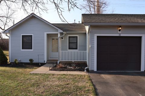 10 Brimley Manor Rochester NY 14612