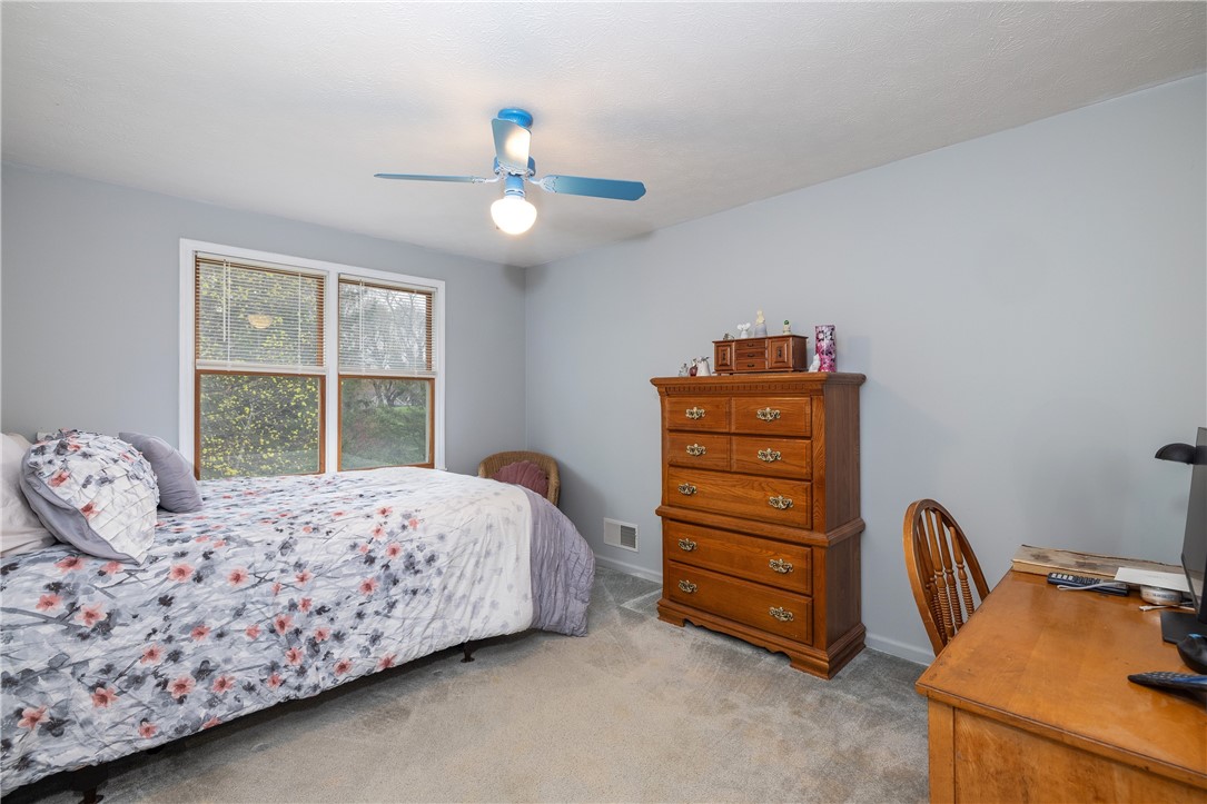 8 Hawkes Trail Trl, Penfield, New York image 26