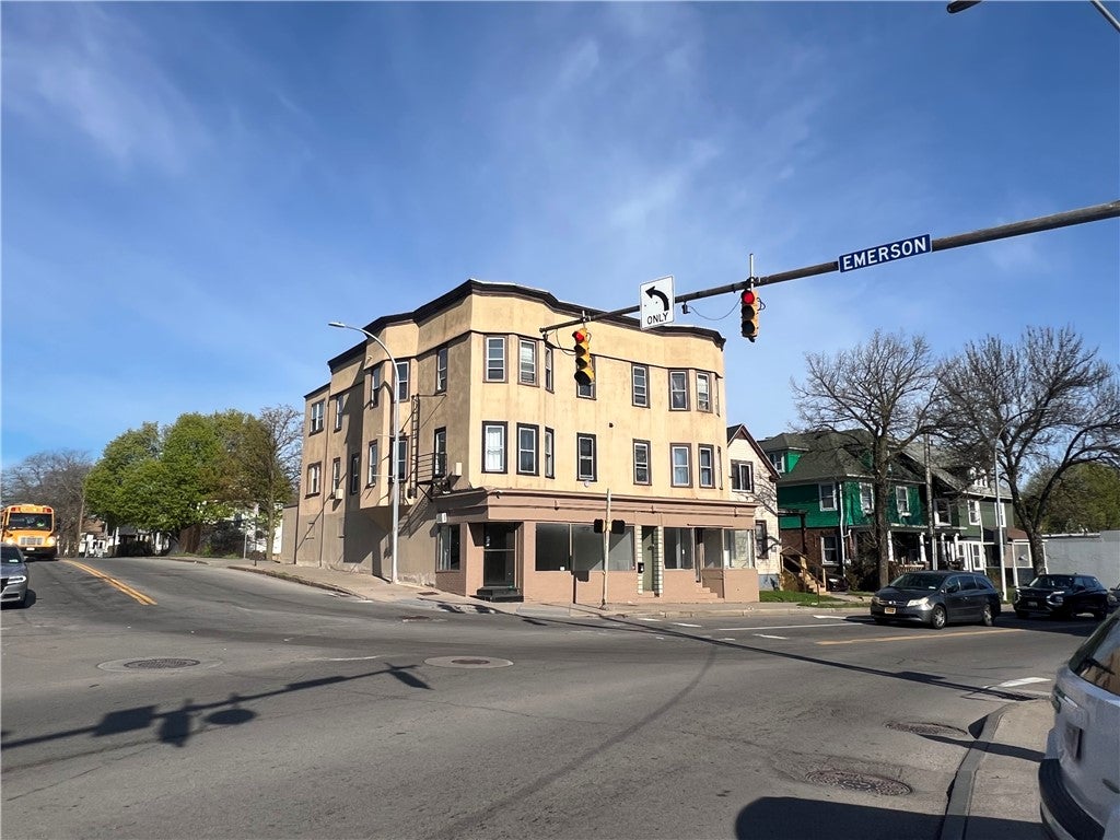 Photo of 515 Dewey Avenue Ave, Rochester, NY 14613 (MLS # R1677045)