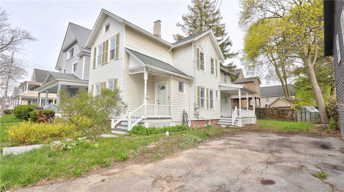 282 Washington St Street