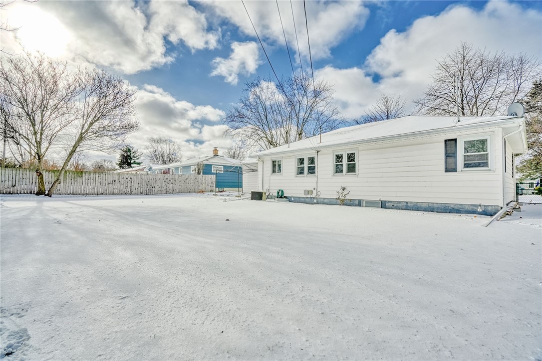 340 Ellinwood Drive, Irondequoit, New York image 35