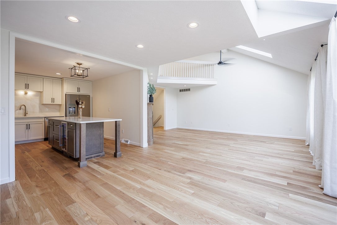 396 Spinnaker Lane