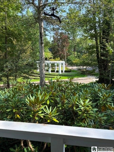 6 Crescent Avenue