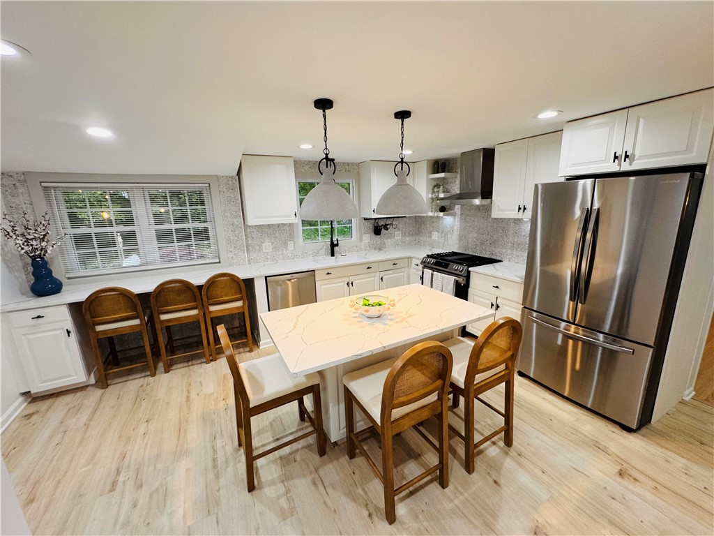 11 Laureldale Dr Drive, Pittsford, New York image 9