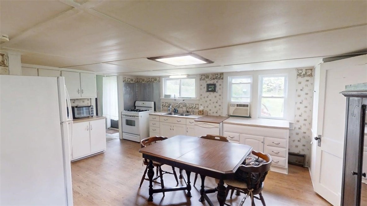 110 Furnace Hill Road, Guilford, New York image 7