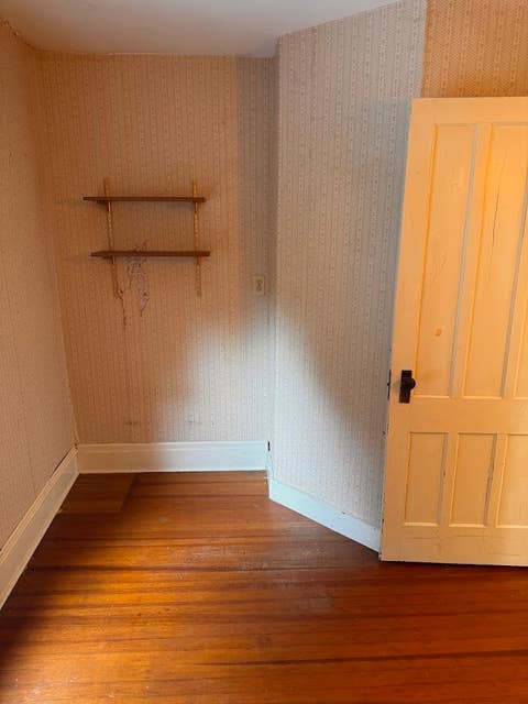 Tiny photo for 34 Clinton Street, Delhi, NY 13753 (MLS # R1702478)