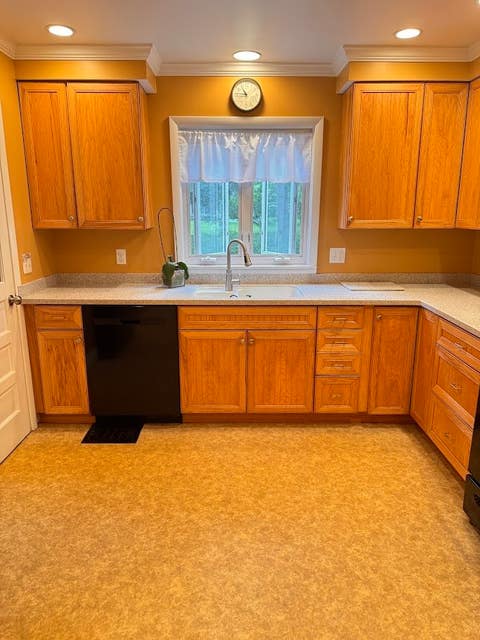 Tiny photo for 34 Clinton Street, Delhi, NY 13753 (MLS # R1702478)