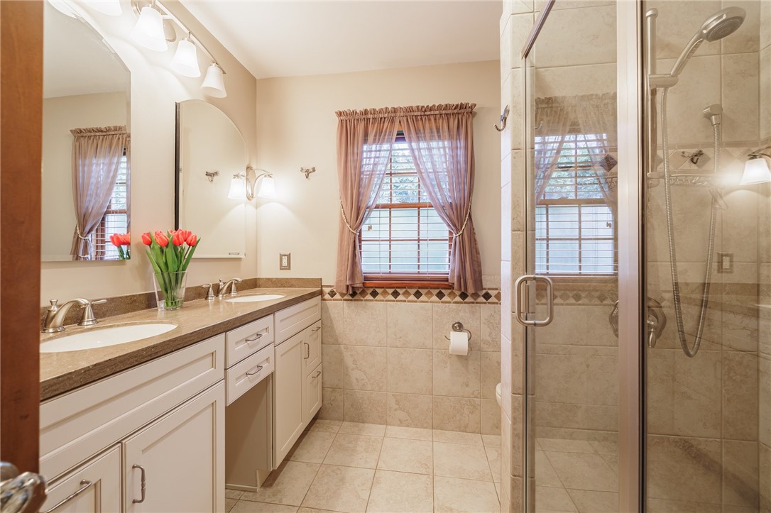 851 Harmon Road, Penfield, New York image 29
