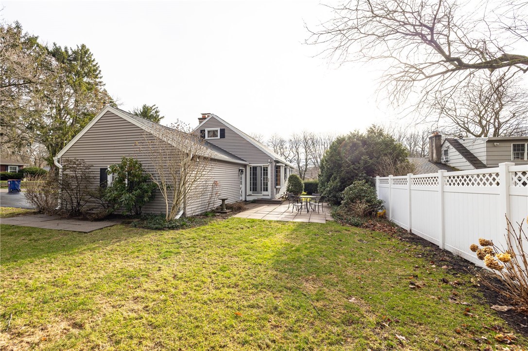 851 Harmon Road, Penfield, New York image 37
