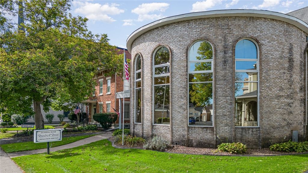 Photo of 76 S Main Street, Perinton, NY 14450 (MLS # R1571351)