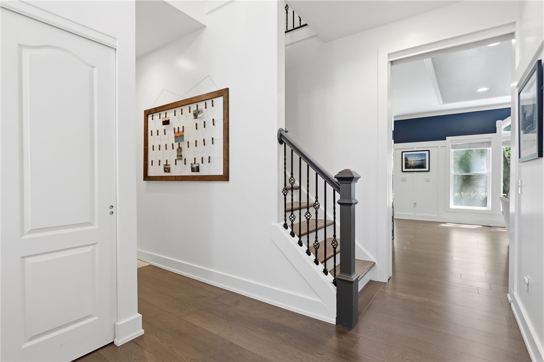 6 Fernstone Lane