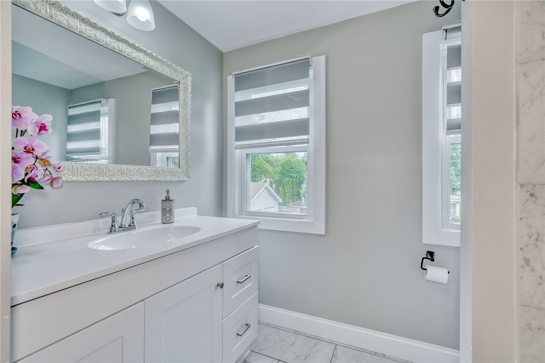 1988 Stevens Street, Ontario, New York image 33