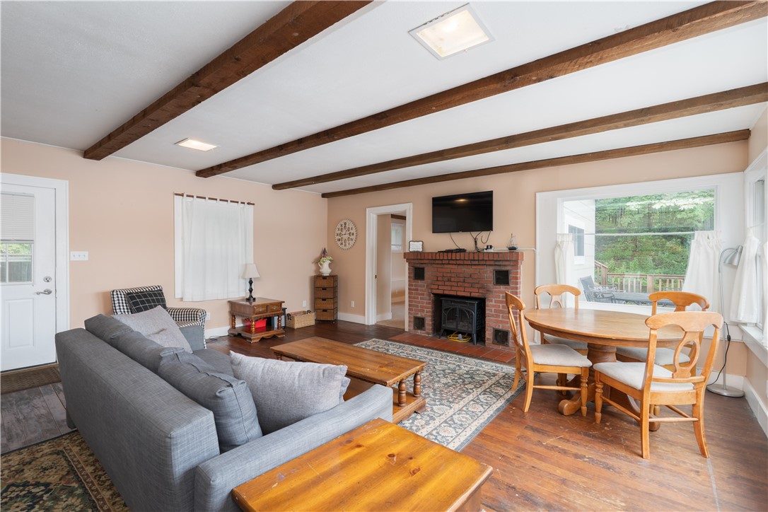 81 Lindenwood Drive