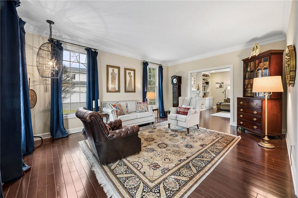 Photo of 20 Arbor Creek Drive, Pittsford, NY 14534 (MLS # R1667162)