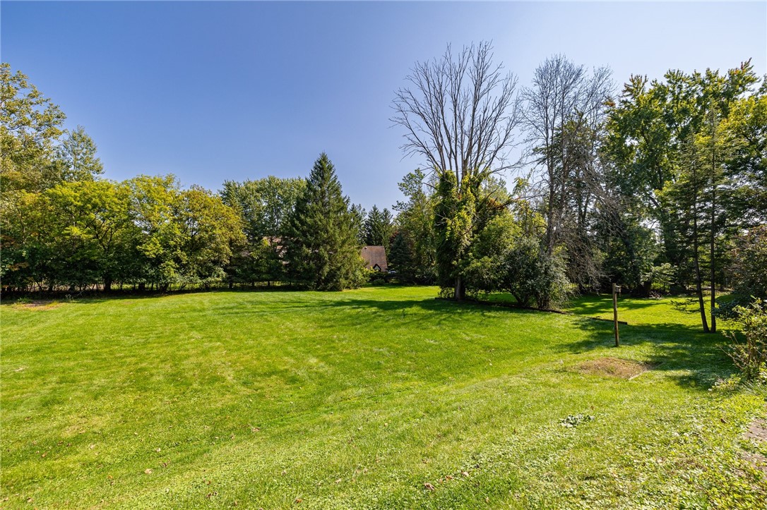 8 Trailwood Circle, Pittsford, New York image 33