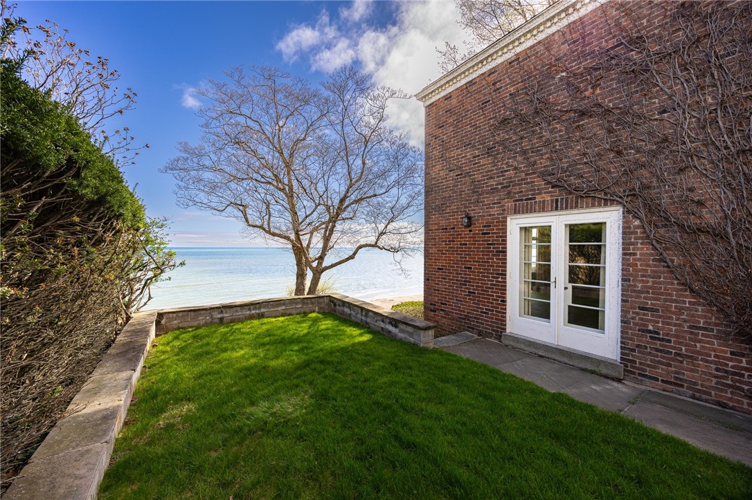Search Properties 3 326 rock beach road