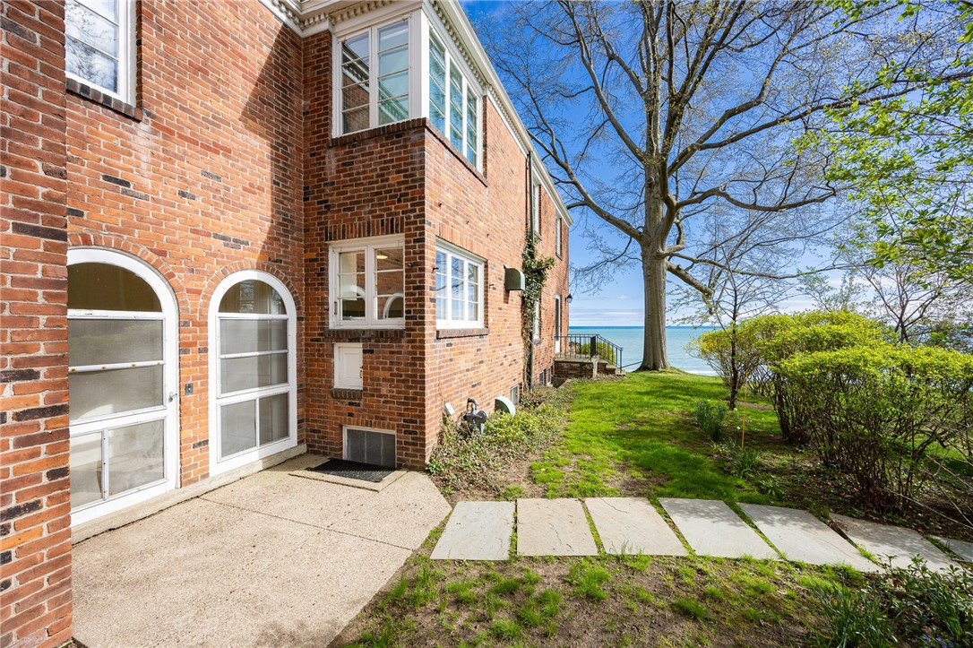 Search Properties 4 326 rock beach road