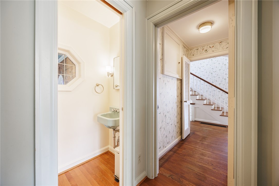 326 Rock Beach Road, Irondequoit, New York image 38