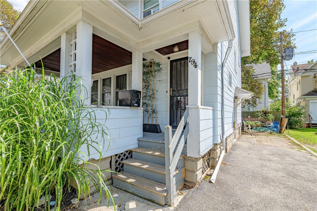 794 Seward Street