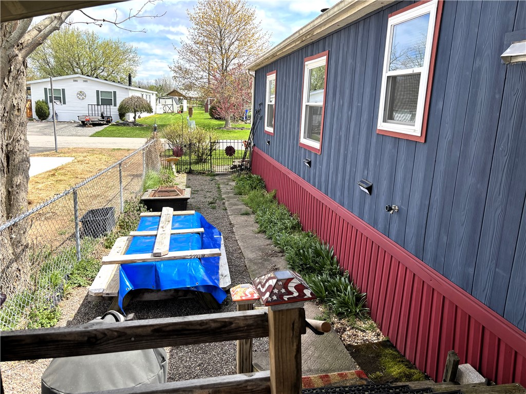 127 Trinity Drive, Clarendon, New York image 33