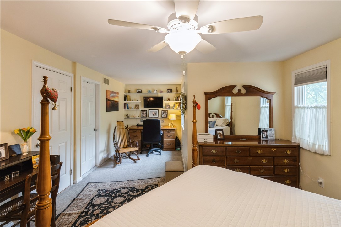 26 Cornhill Place, Rochester, New York image 16
