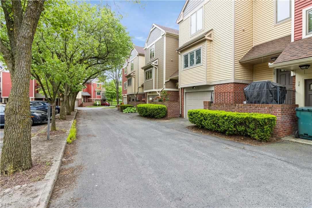26 Cornhill Place, Rochester, New York image 23