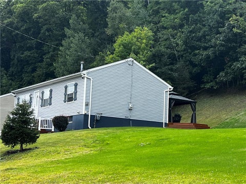 Tiny photo for 187 Parkwood Avenue, Elmira, NY 14903 (MLS # R1714882)