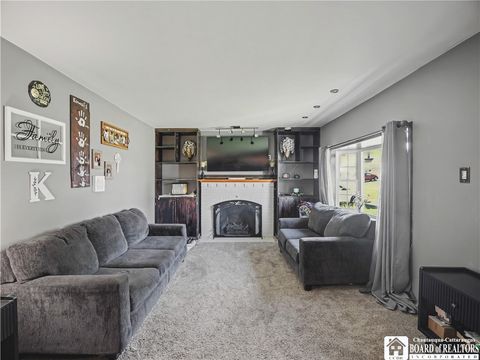 Tiny photo for 7 Bayview Avenue, Hanover, NY 14136 (MLS # R1684513)