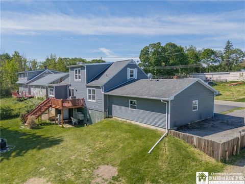 Tiny photo for 7 Bayview Avenue, Hanover, NY 14136 (MLS # R1684513)
