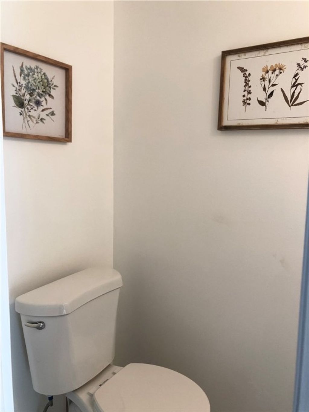 Photo of 153 Windsorshire Drive, Ogden, NY 14624 (MLS # R1641043)