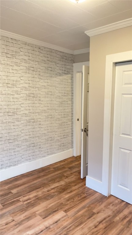 835-837 Plymouth Avenue S 835