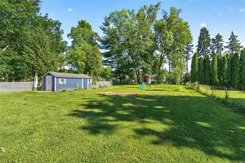 Tiny photo for 213 Ransford Avenue, Irondequoit, NY 14622 (MLS # R1689169)