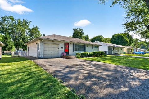 Tiny photo for 213 Ransford Avenue, Irondequoit, NY 14622 (MLS # R1689169)